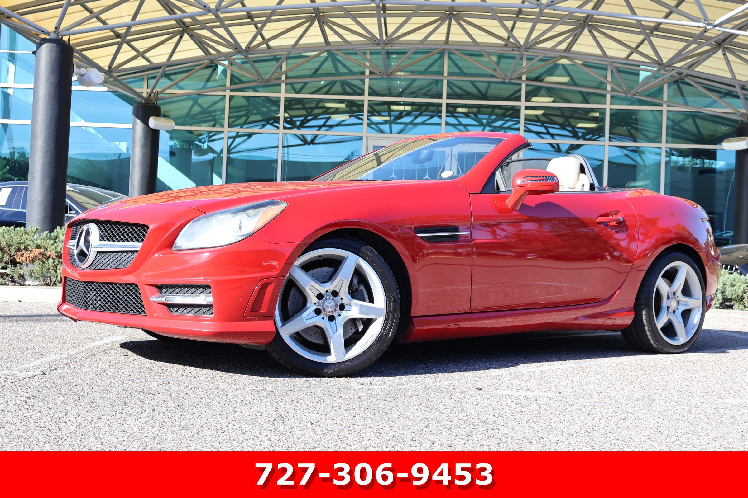 Used 2012 Mercedes-Benz SLK 350 image 5