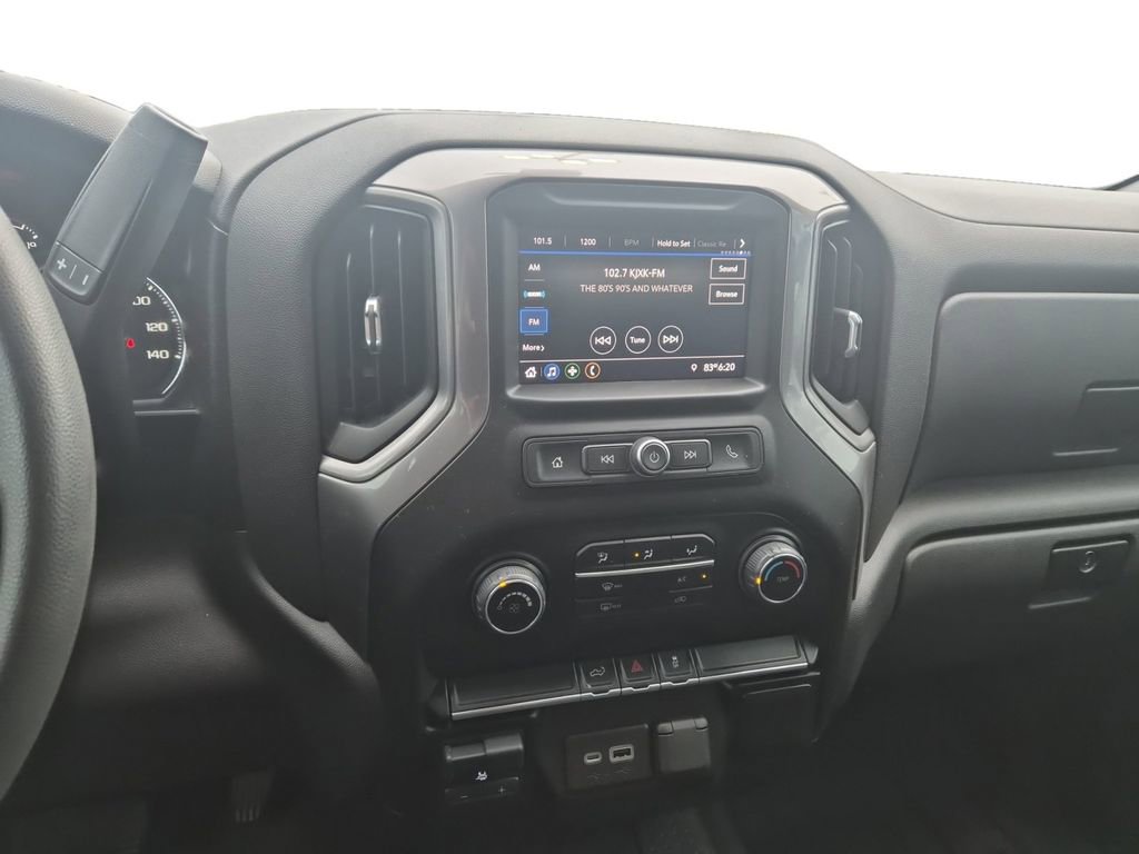 Used 2021 Chevrolet Silverado 1500 Custom w/ Custom Max Trailering Package image 11