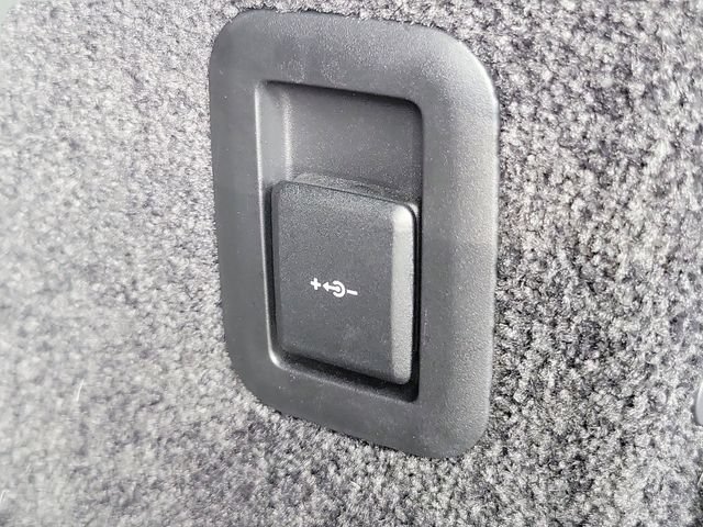 Used 2023 Land Rover Range Rover SE AWD/4WD image 10