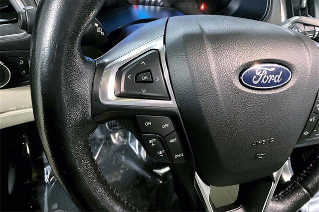 Used 2022 Ford Edge Titanium image 20