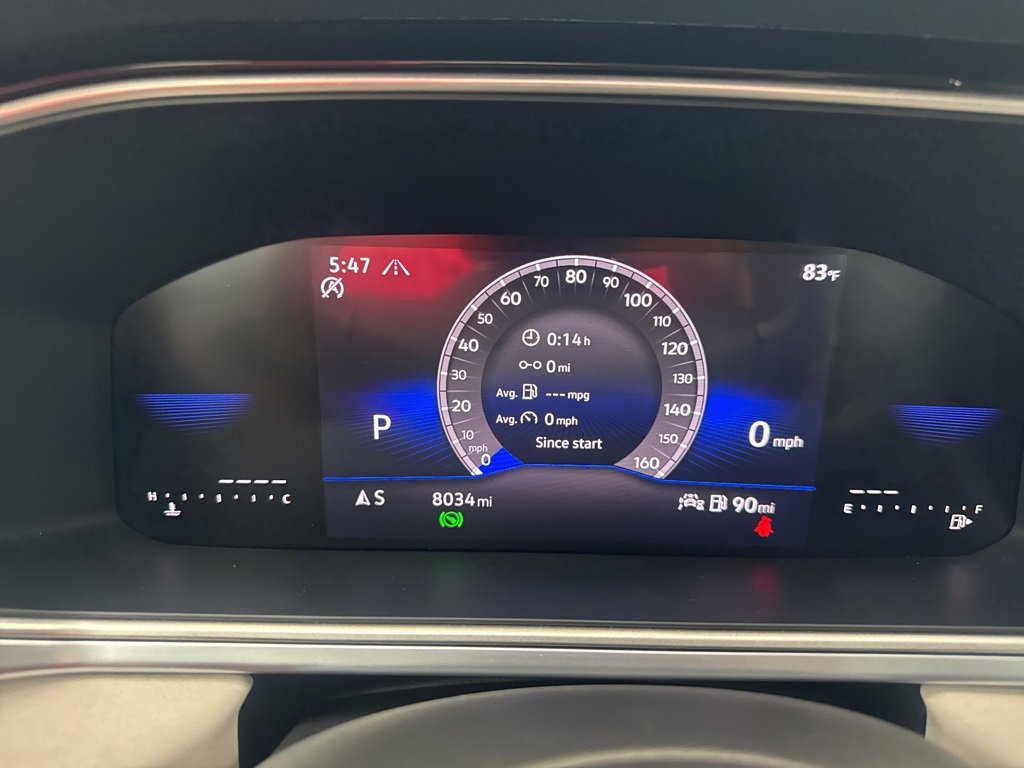 Certified 2025 Volkswagen Taos SE image 13