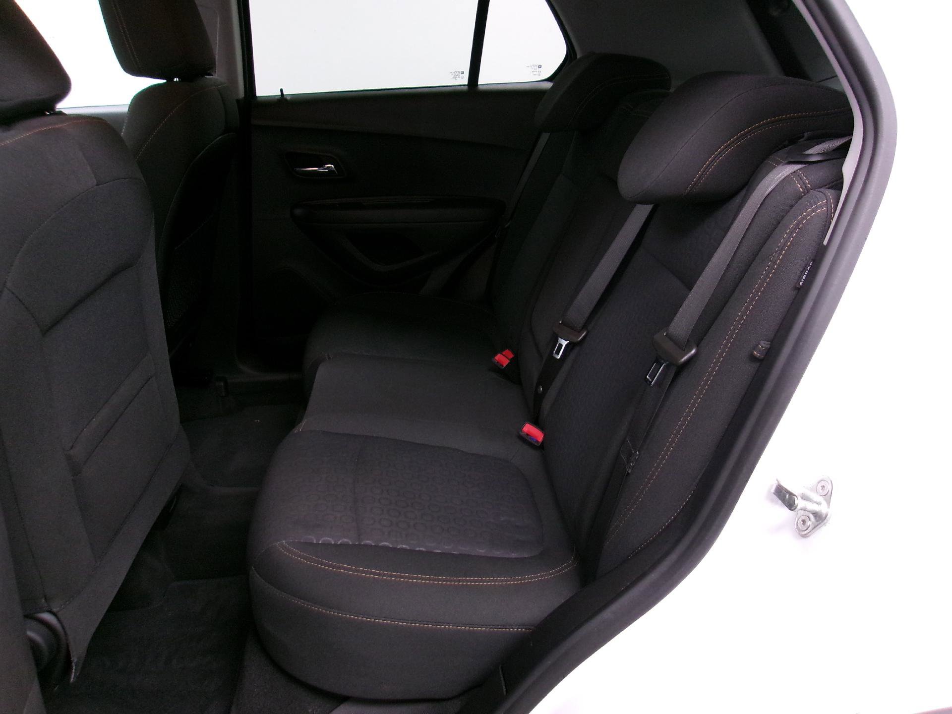 Used 2020 Chevrolet Trax LS w/ Tint and Cruise Package image 9