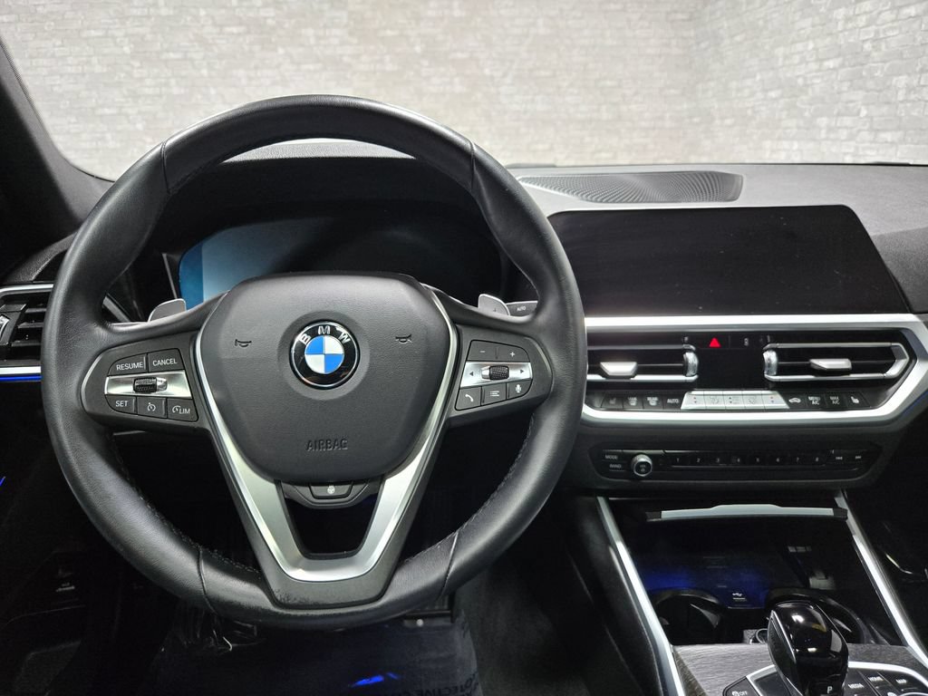 Used 2022 BMW 330i xDrive Sedan w/ Driving Assistance Package AWD/4WD image 16