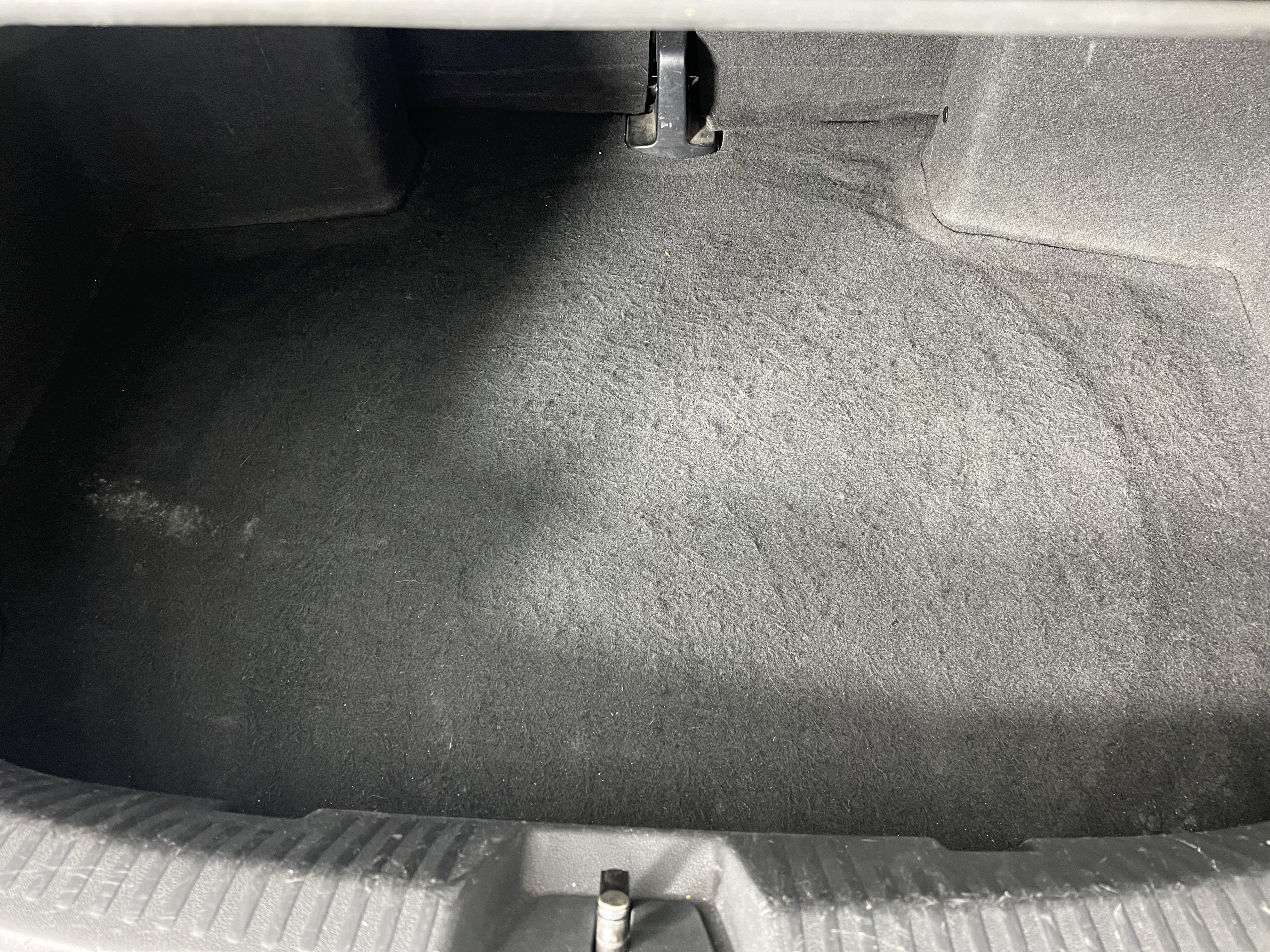 Used 2015 Volkswagen Beetle 1.8T FWD image 27