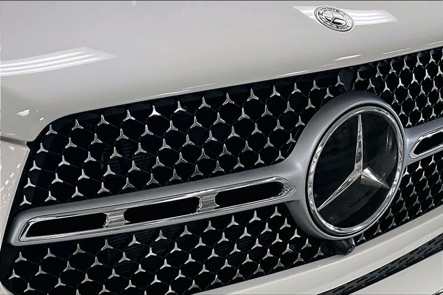 Certified 2024 Mercedes-Benz GLE 450 4MATIC image 32