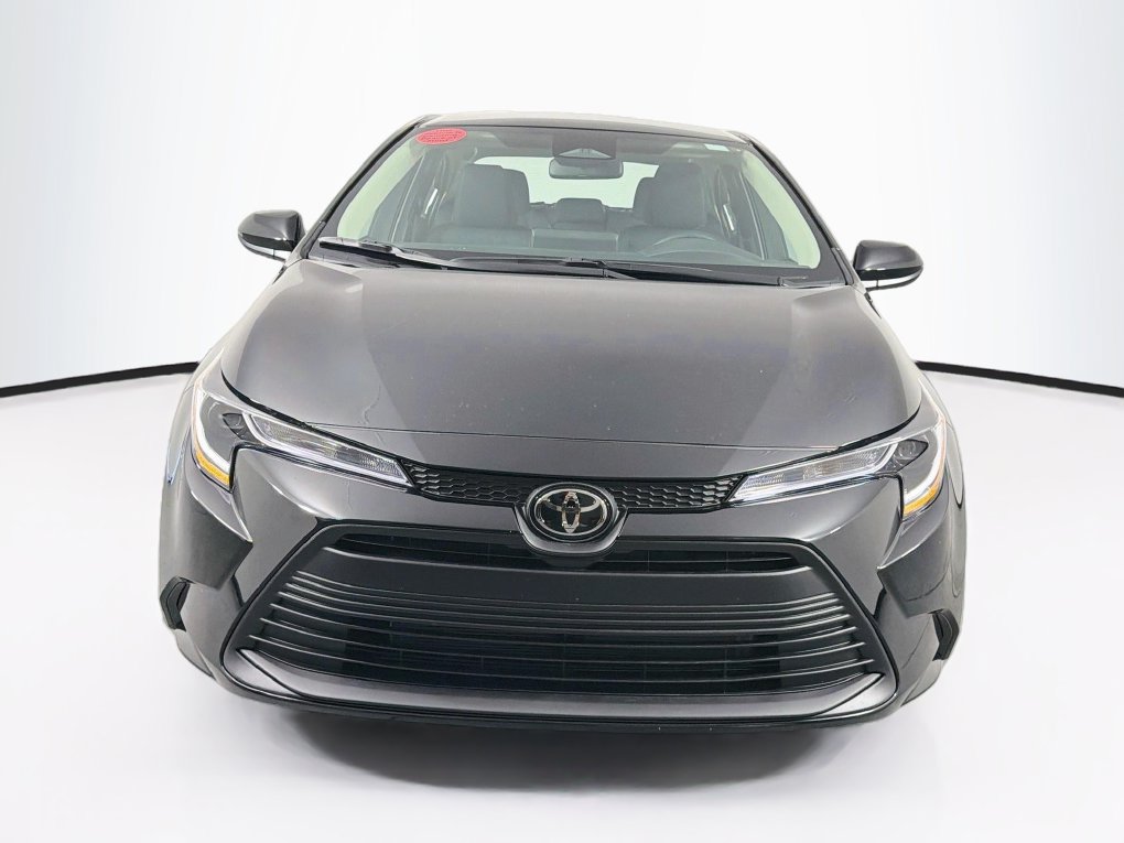 New 2027 Toyota Corolla LE FWD image 2