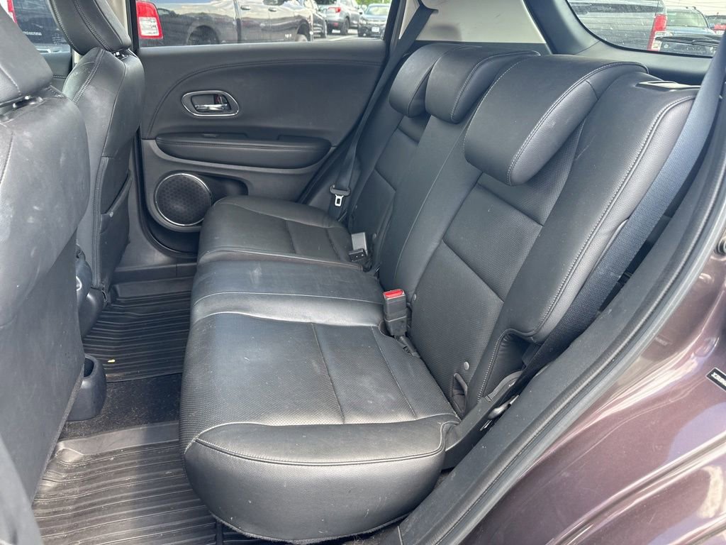 Used 2019 Honda HR-V Touring image 14
