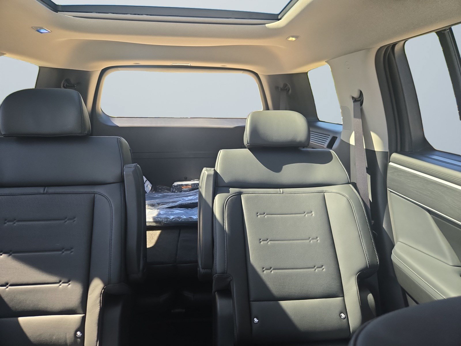 Certified 2026 Hyundai Santa Fe Limited AWD/4WD image 15