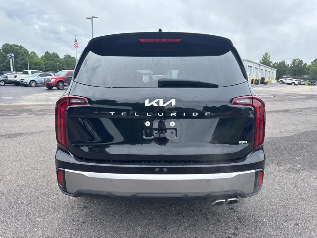 Used 2025 Kia Telluride S AWD/4WD image 5