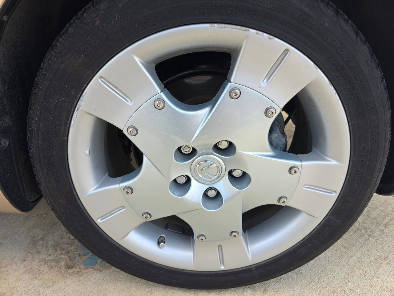 Used 2005 Lexus SC 430 Convertible image 8