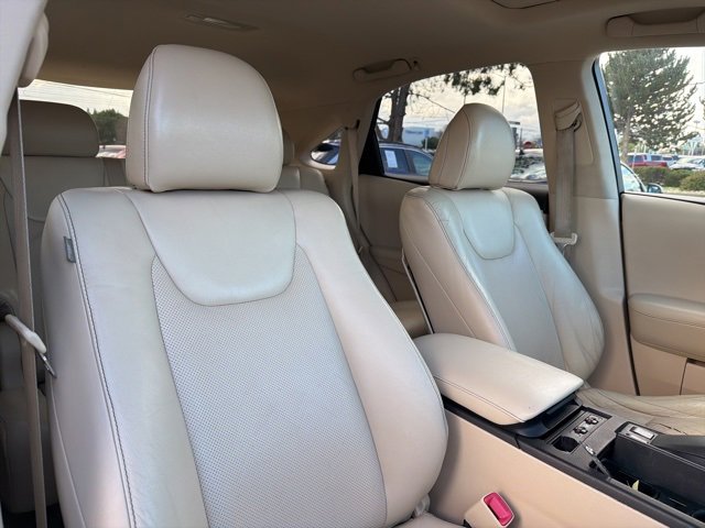 Used 2013 Lexus RX 450h AWD image 19