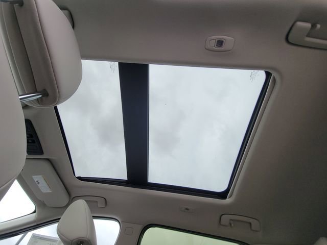 New 2026 Nissan Rogue SV image 12