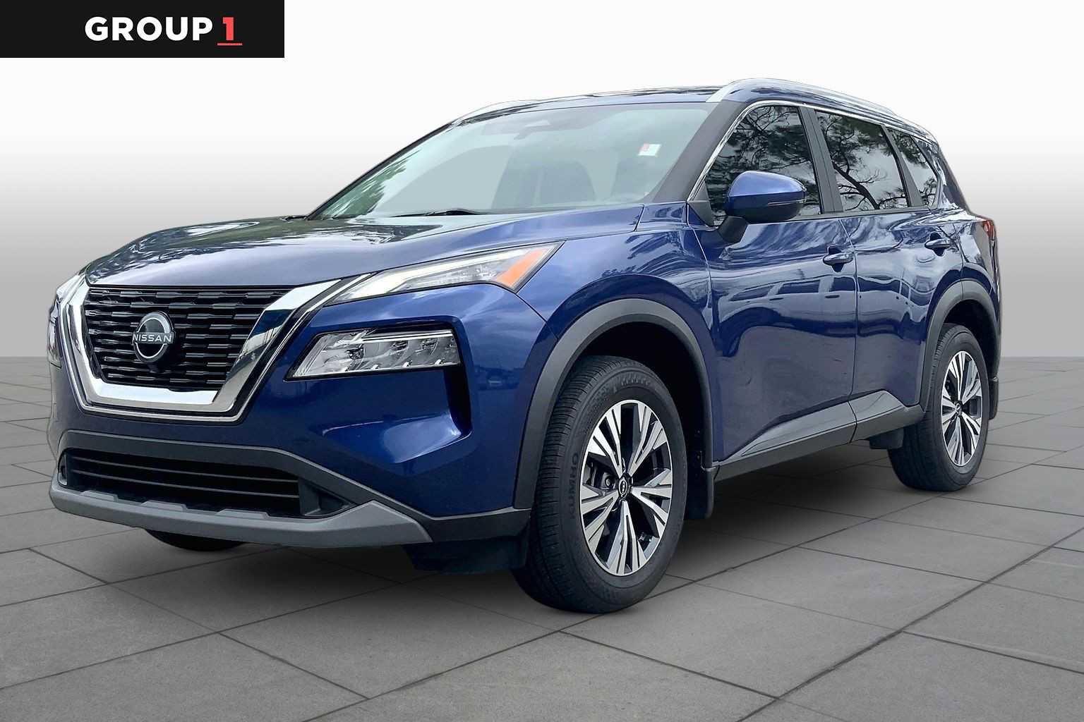 Used 2023 Nissan Rogue SV w/ SV Premium Package AWD/4WD image 1