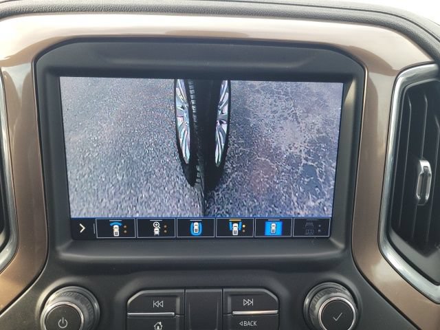 Used 2020 Chevrolet Silverado 1500 High Country w/ Technology Package AWD/4WD image 52