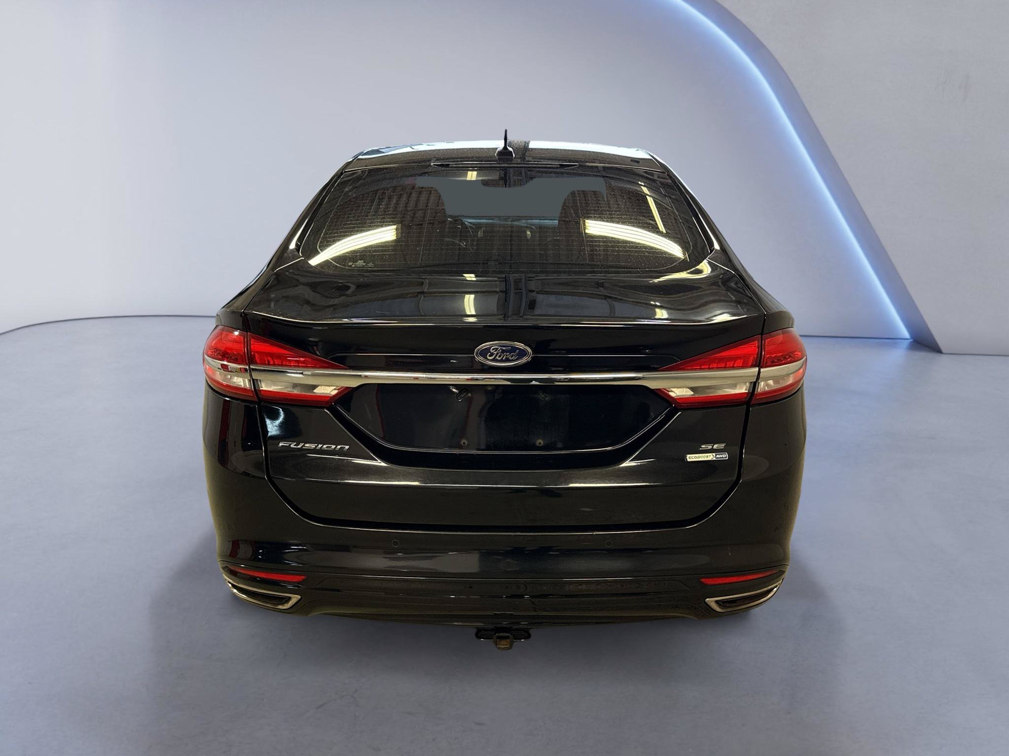 Used 2017 Ford Fusion SE w/ Fusion SE Technology Package AWD/4WD image 7