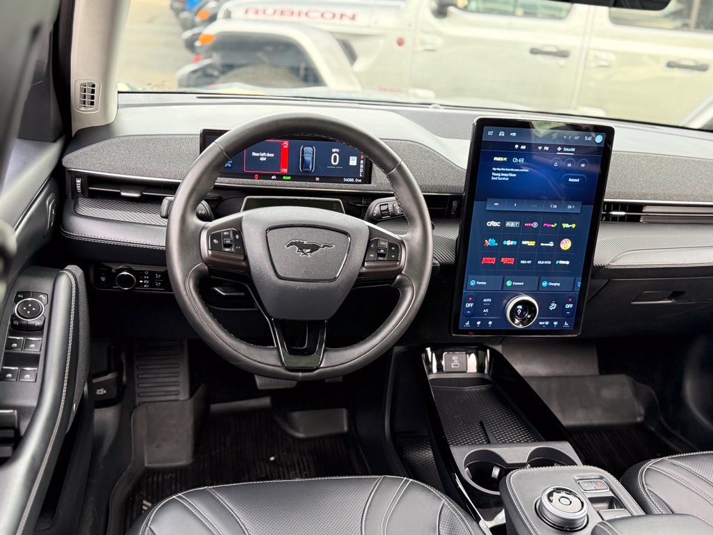 Certified 2023 Ford Mustang Mach-E Premium AWD/4WD image 7