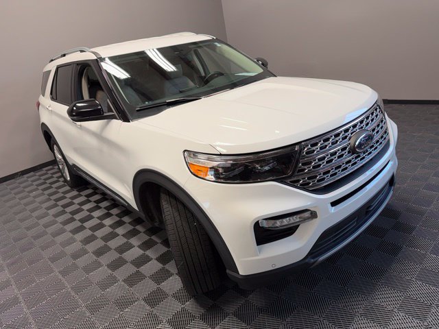 Used 2021 Ford Explorer Limited w/ Hybrid Equipment Group 310A AWD/4WD image 2