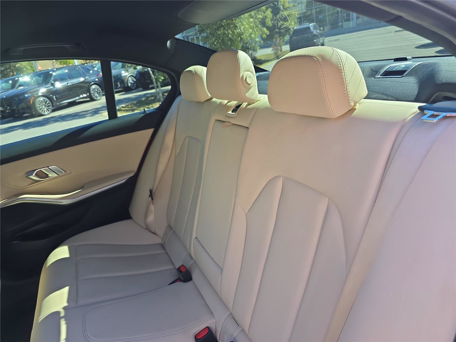 Used 2019 BMW 330i xDrive Sedan AWD/4WD image 14