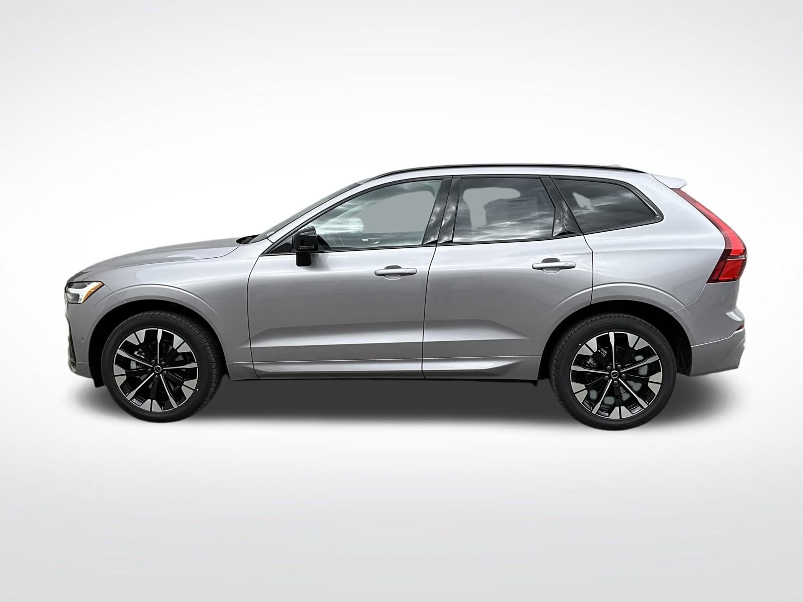 New 2026 Volvo XC60 B5 Plus w/ Protection Package Premier image 2