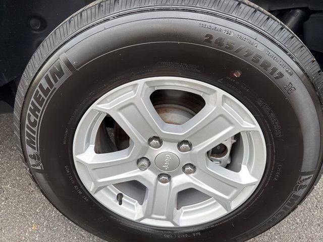 Certified 2022 Jeep Wrangler Unlimited Sport image 10