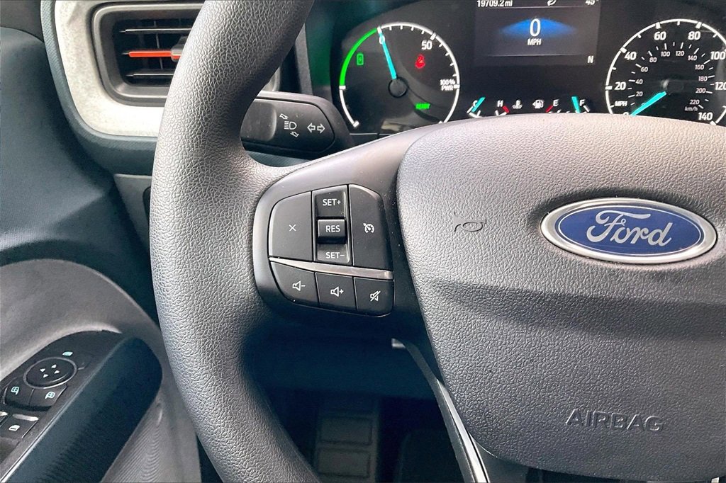 Used 2024 Ford Maverick XLT image 18