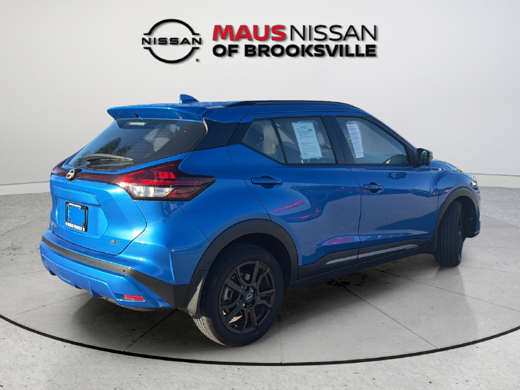 Certified 2024 Nissan Kicks SR w/ SR Premium Package FWD image 12