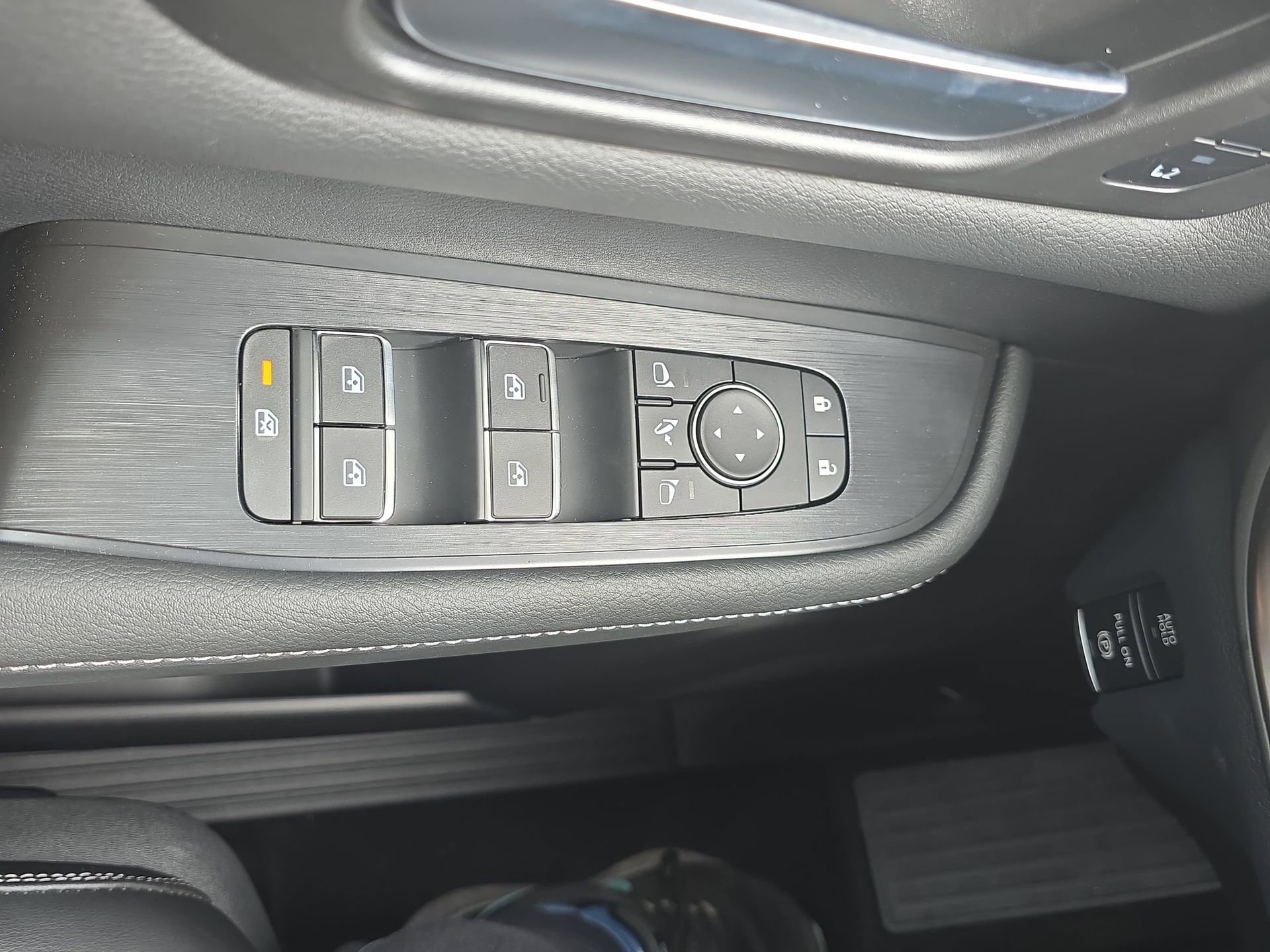 New 2026 Nissan Armada PRO-4X AWD/4WD image 27