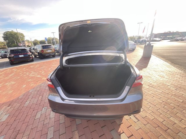 Used 2023 Toyota Camry LE FWD image 33