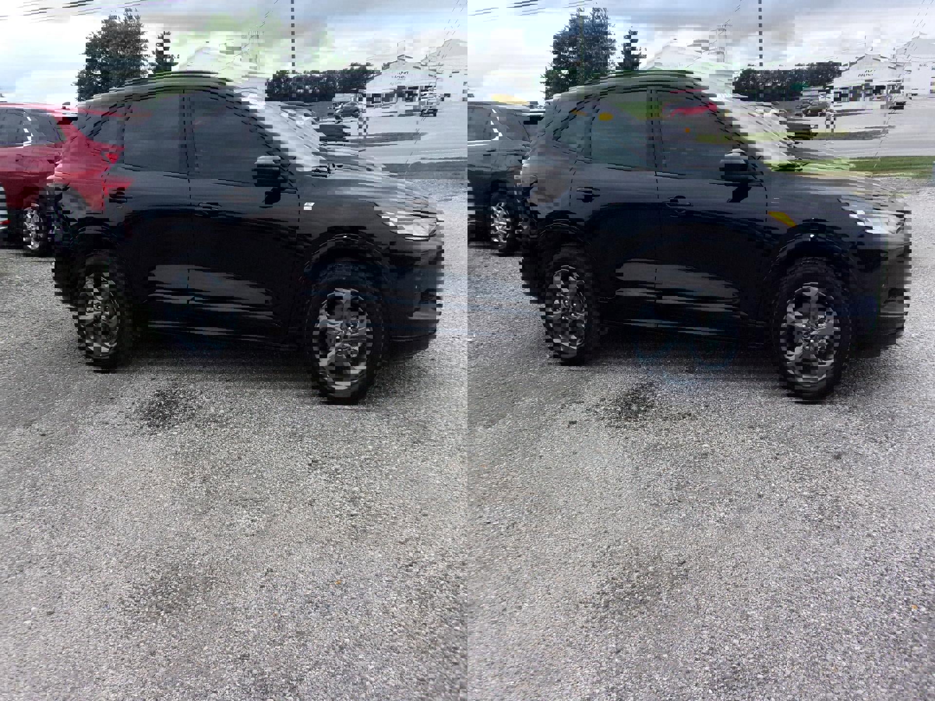 Used 2024 Ford Escape ST-Line Select w/ Tech Pack #2 image 3