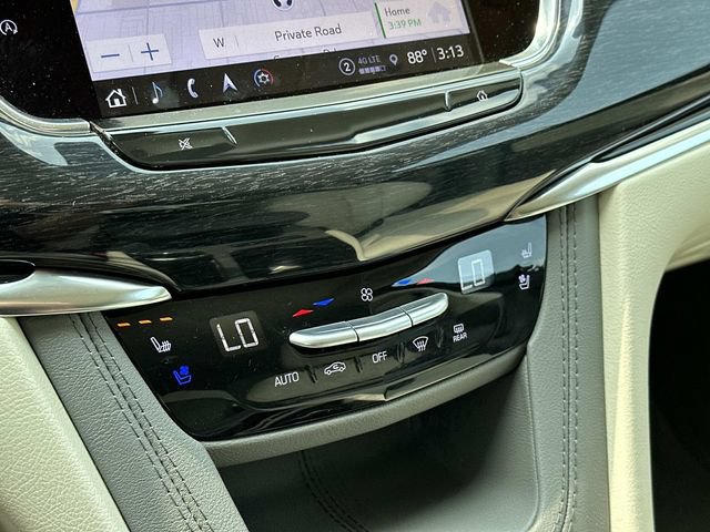 Used 2023 Cadillac XT6 Premium Luxury AWD/4WD image 30