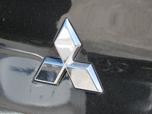 New 2026 Mitsubishi Outlander SE FWD image 14