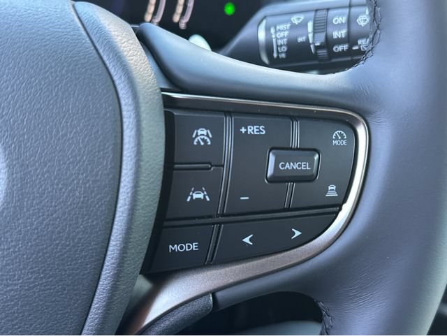 New 2026 Lexus UX 300h FWD image 34