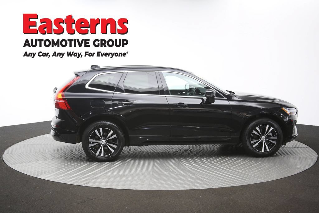 Used 2023 Volvo XC60 B5 Core FWD image 44