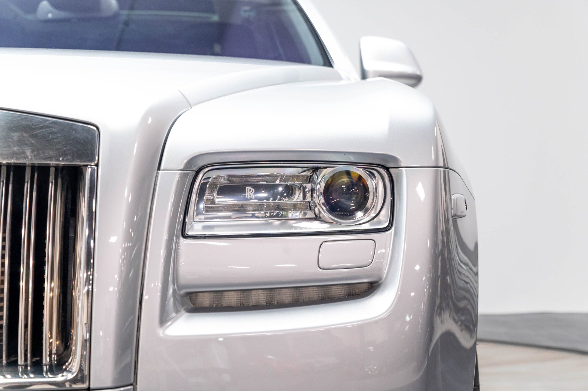 Used 2012 Rolls-Royce Ghost RWD image 65