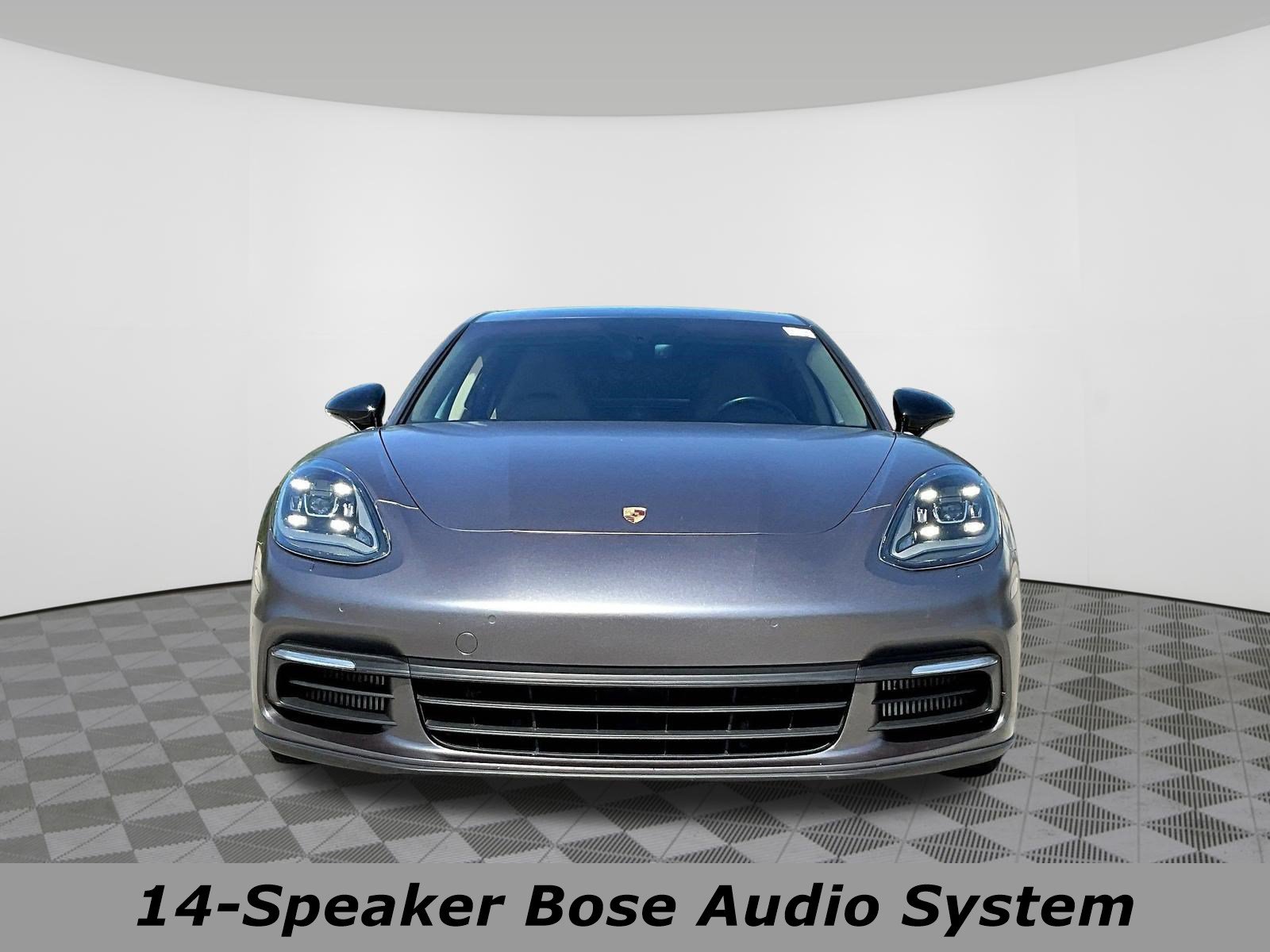 Used 2018 Porsche Panamera 4 AWD/4WD video 2