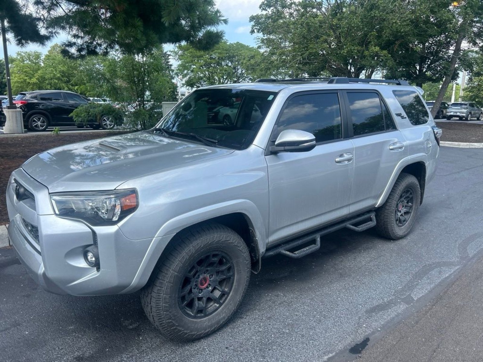 Used 2022 Toyota 4Runner TRD Off-Road Premium w/ TRD Black Wheel Package (TMS) AWD/4WD image 2