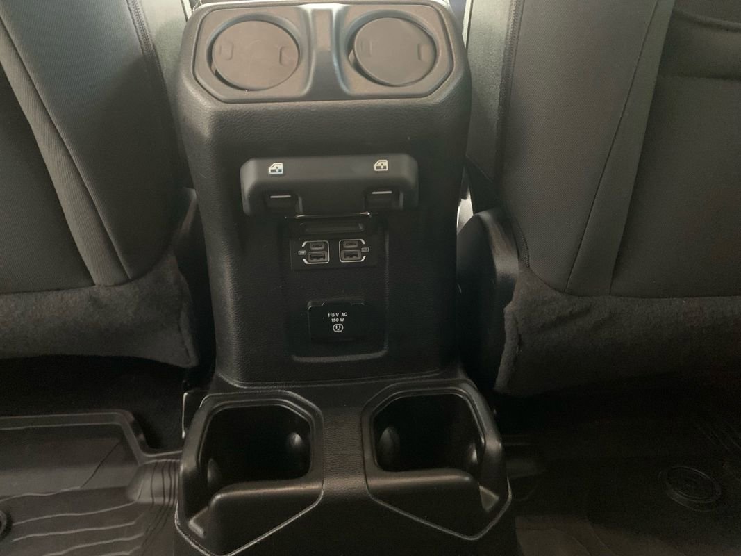 Used 2021 Jeep Wrangler Unlimited Sahara image 22