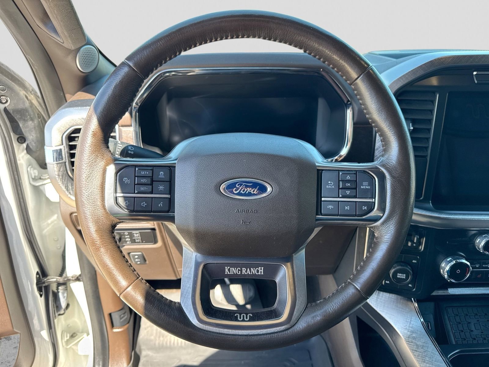 Used 2023 Ford F150 King Ranch w/ Equipment Group 601A High AWD/4WD image 28