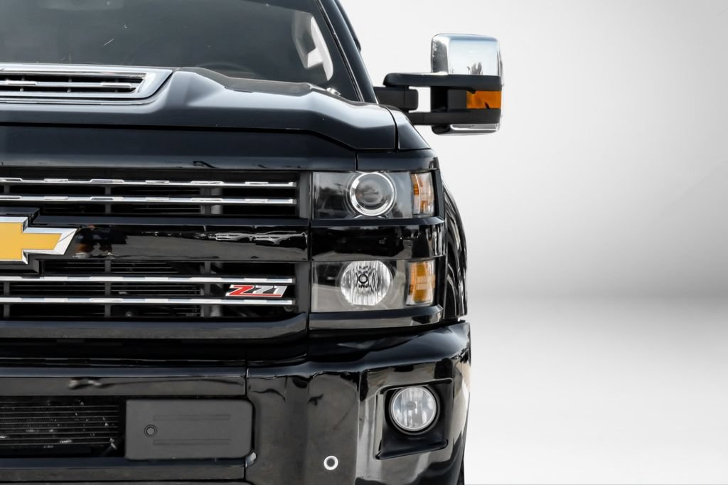 Used 2019 Chevrolet Silverado 2500 LTZ w/ Duramax Plus Package AWD/4WD image 37