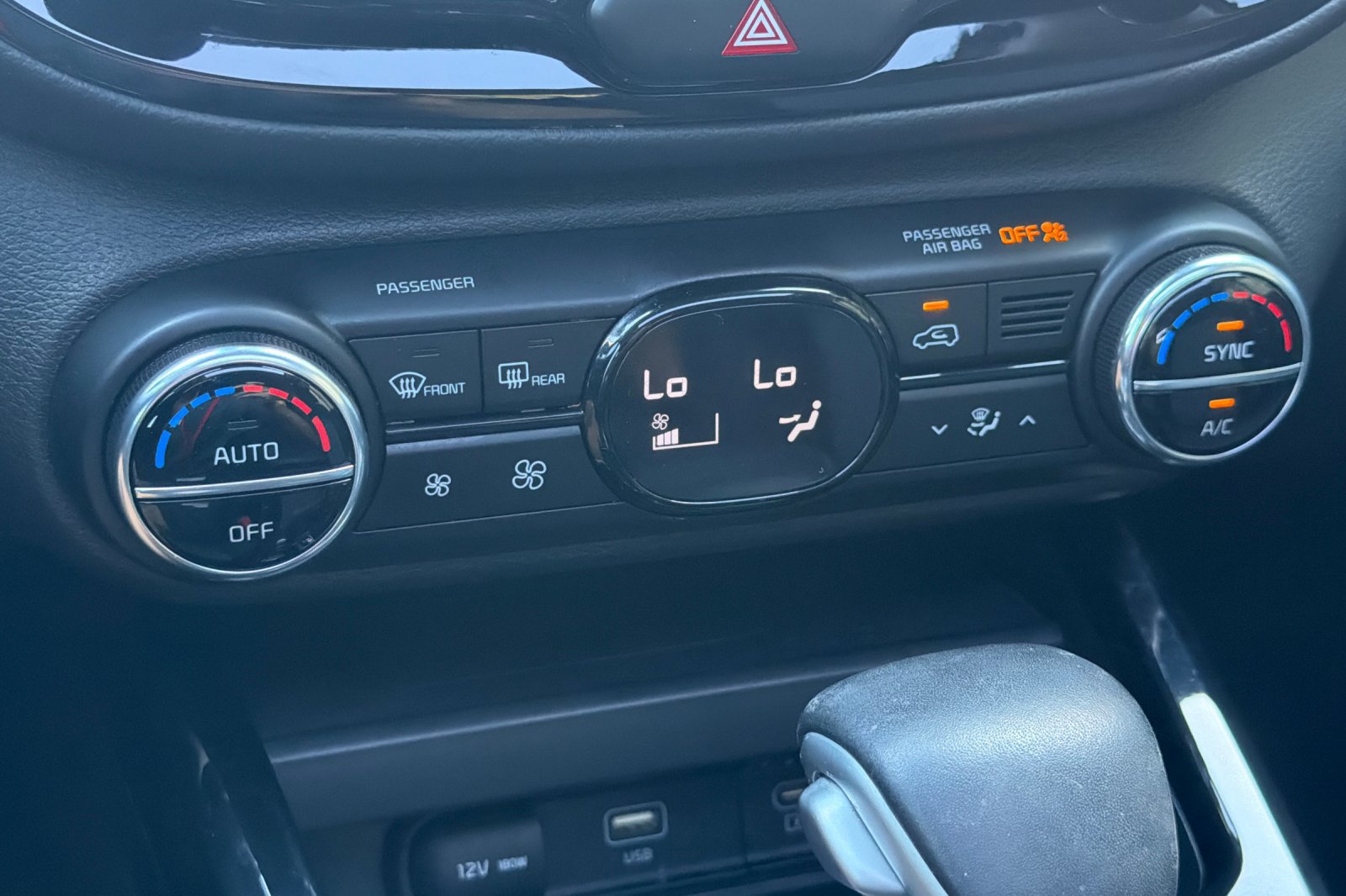 Certified 2023 Kia Soul EX FWD image 18