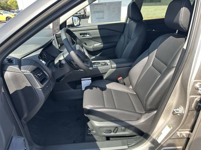 New 2026 Nissan Rogue SV w/ SV Premium Package image 11