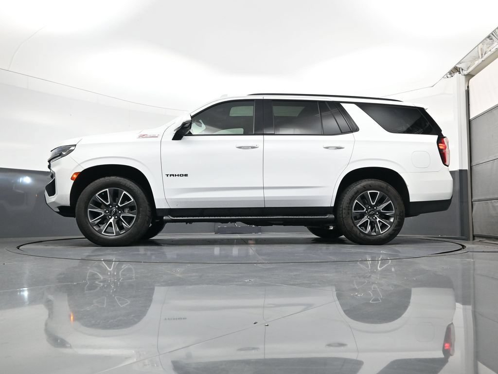 Used 2022 Chevrolet Tahoe Z71 w/ Luxury Package AWD/4WD image 23