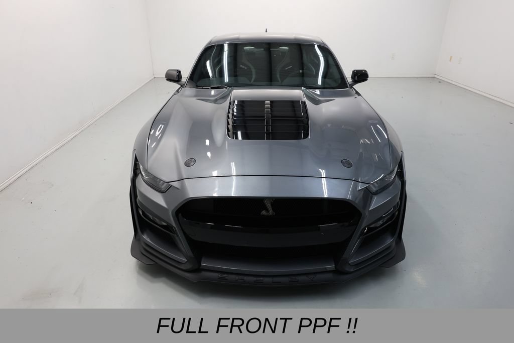 Used 2022 Ford Mustang Shelby GT500 w/ Carbon Fiber Track Pack RWD image 5