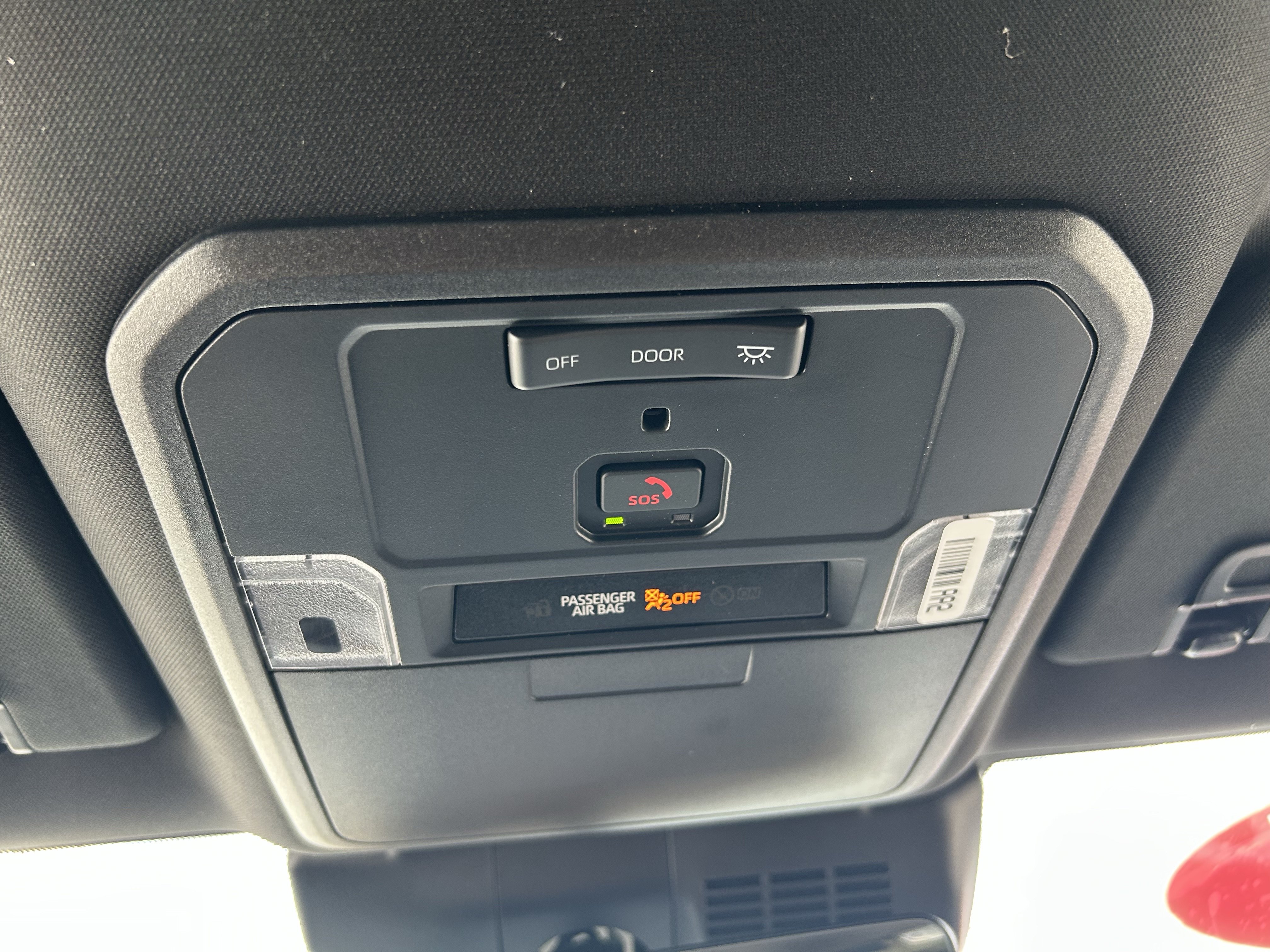 Certified 2025 Toyota Tacoma SR5 AWD/4WD image 34