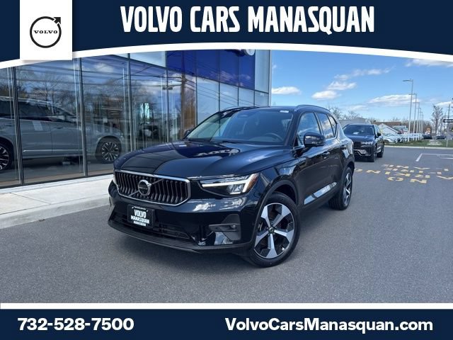 Certified 2025 Volvo XC40 B5 Plus