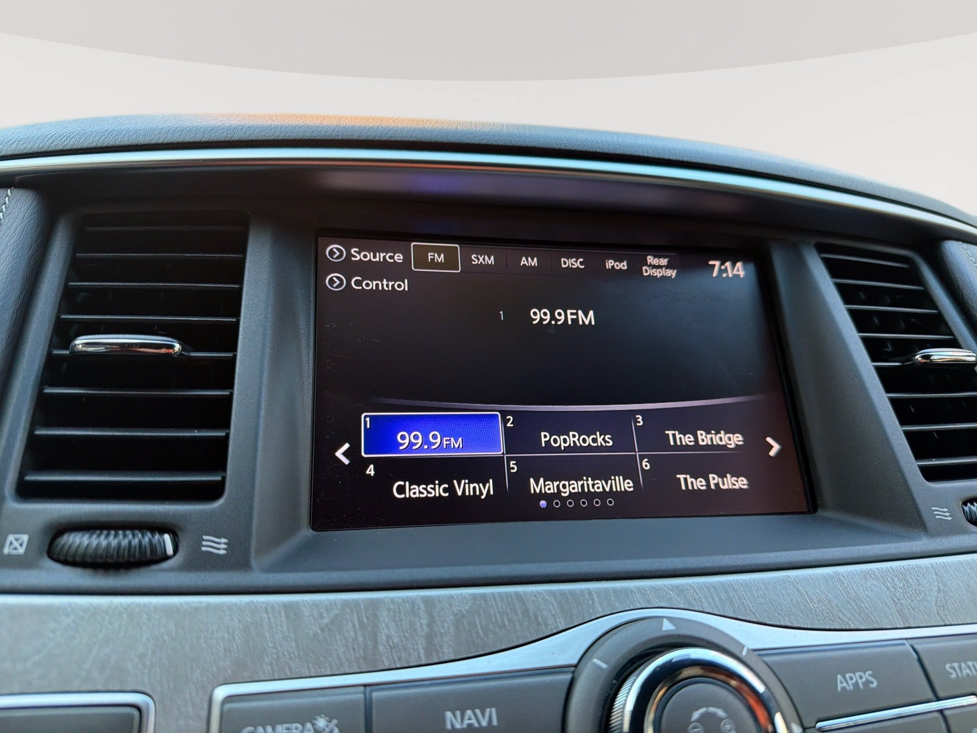 Used 2019 INFINITI QX80 Limited AWD/4WD image 12