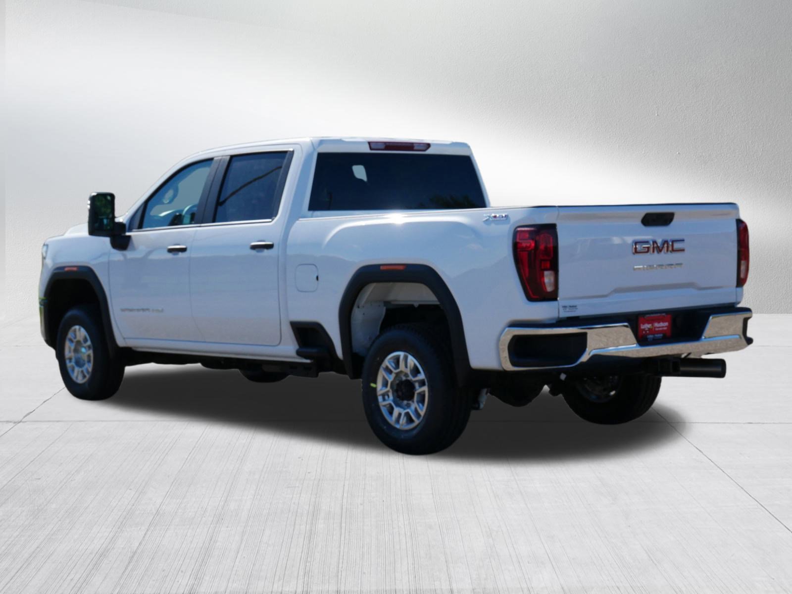 New 2026 GMC Sierra 2500 Pro w/ Convenience Package image 3