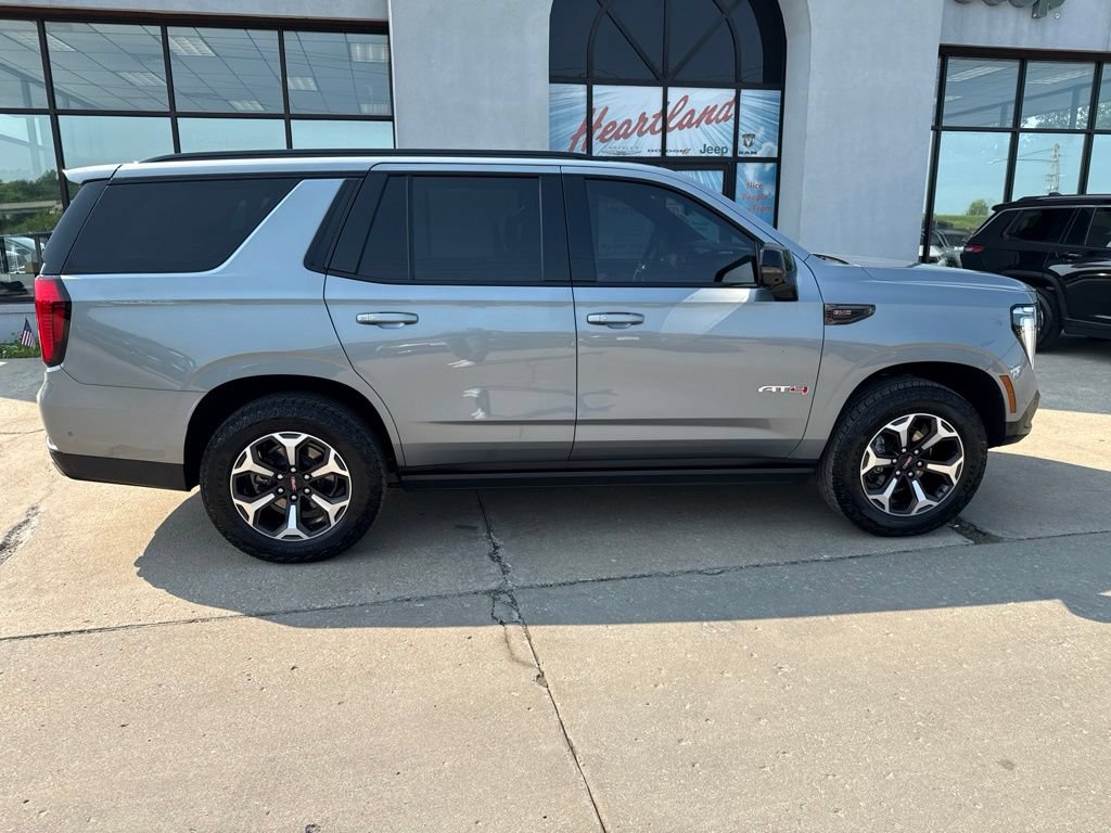 Used 2026 GMC Yukon AT4 Ultimate AWD/4WD image 4
