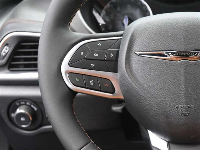 New 2026 Chrysler Pacifica Pinnacle image 30