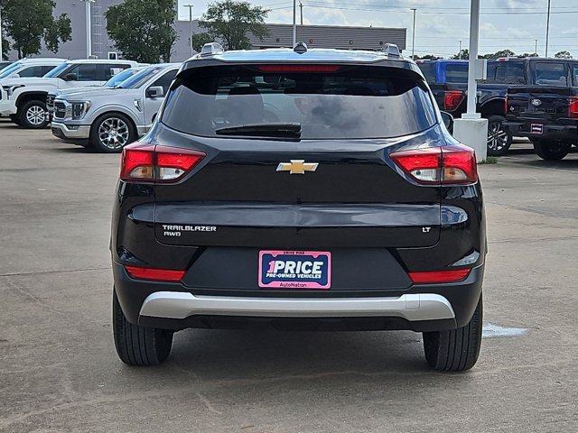 Used 2025 Chevrolet TrailBlazer LT AWD/4WD image 7